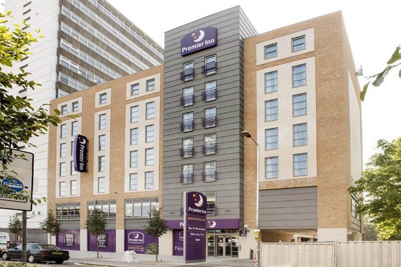 Premier Inn London Croydon Town Centre Exteriör bild