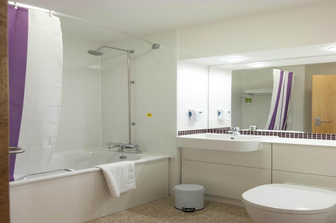 Premier Inn London Croydon Town Centre Rum bild